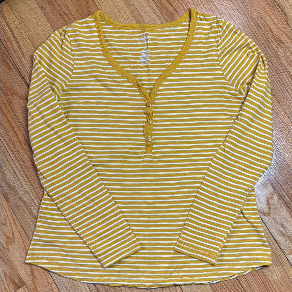 St. John's Bay Shirt Women's Cotton Yellow White Fitted Long Sleeve Blouse M